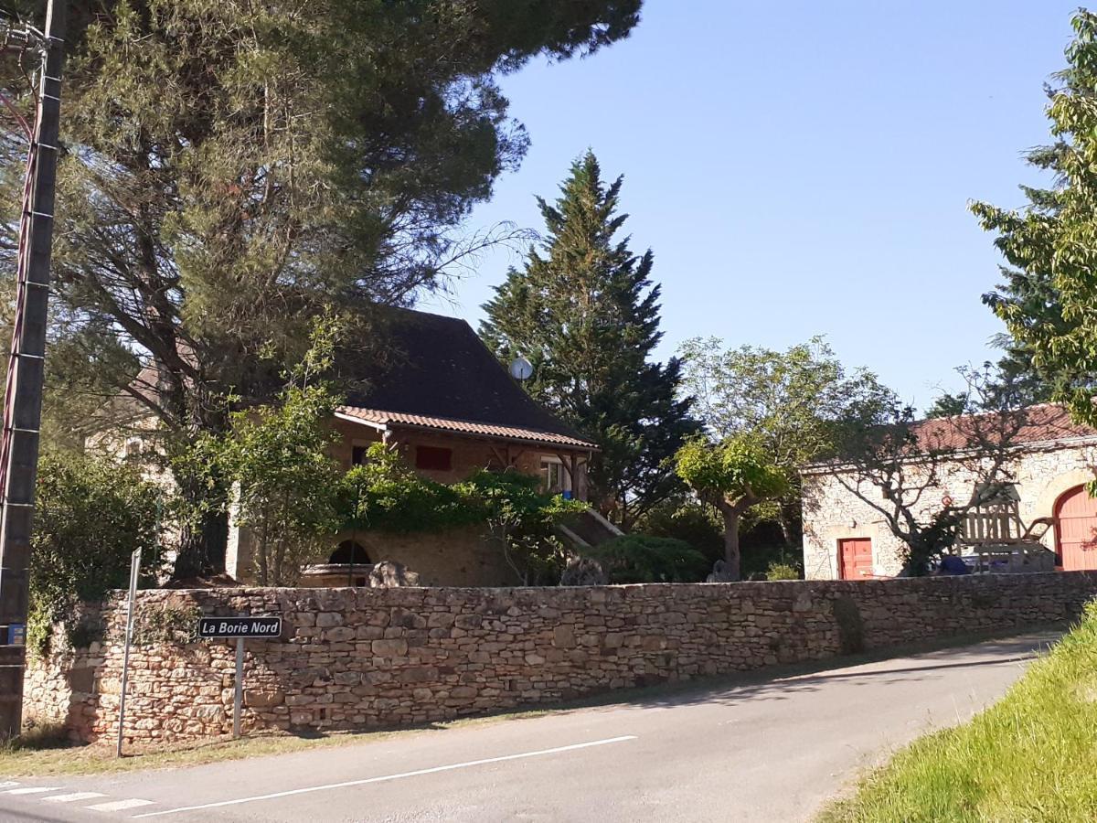 Gite "Las Casitas Du Lot" Dans Le Perigord Frayssinet-le-Gelat Exterior photo